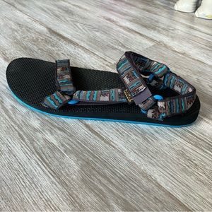 Teva Sandals men’s 14